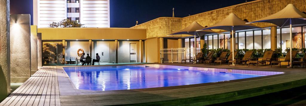 Crown Hotel Port Moresby Extérieur photo
